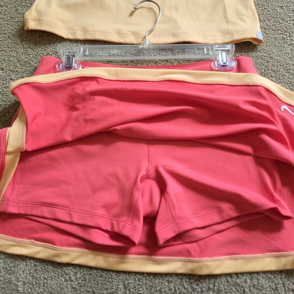 Nike Golf Tennis Skort Set - Peach & Pink Matching Top Skirt Sz M - Picture 4 of 8